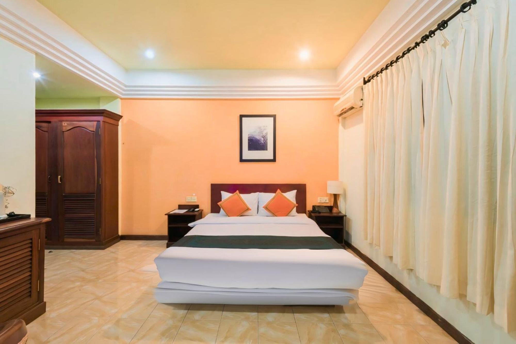 Vplus Hotel Сиемрип Экстерьер фото