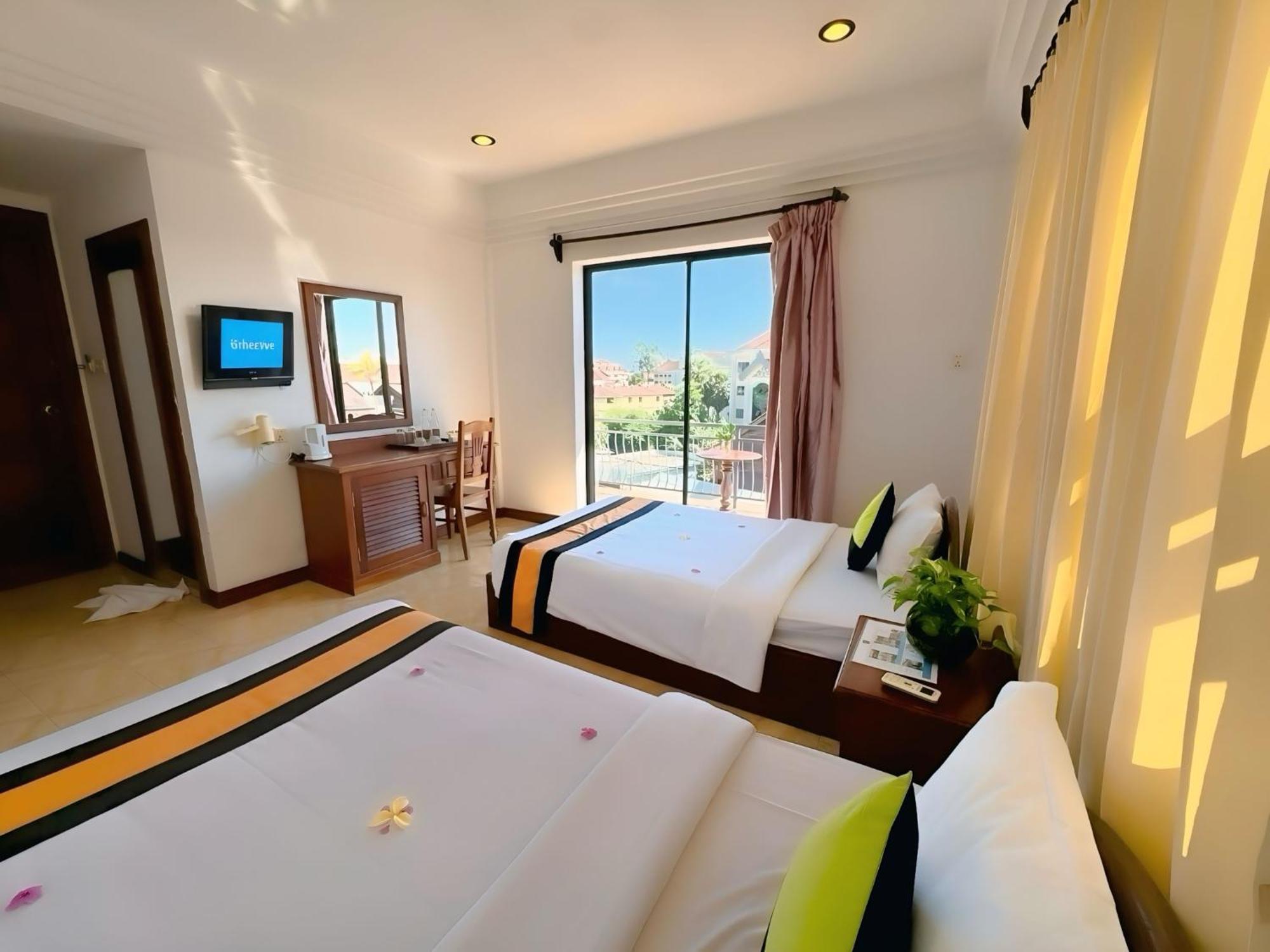 Vplus Hotel Сиемрип Экстерьер фото
